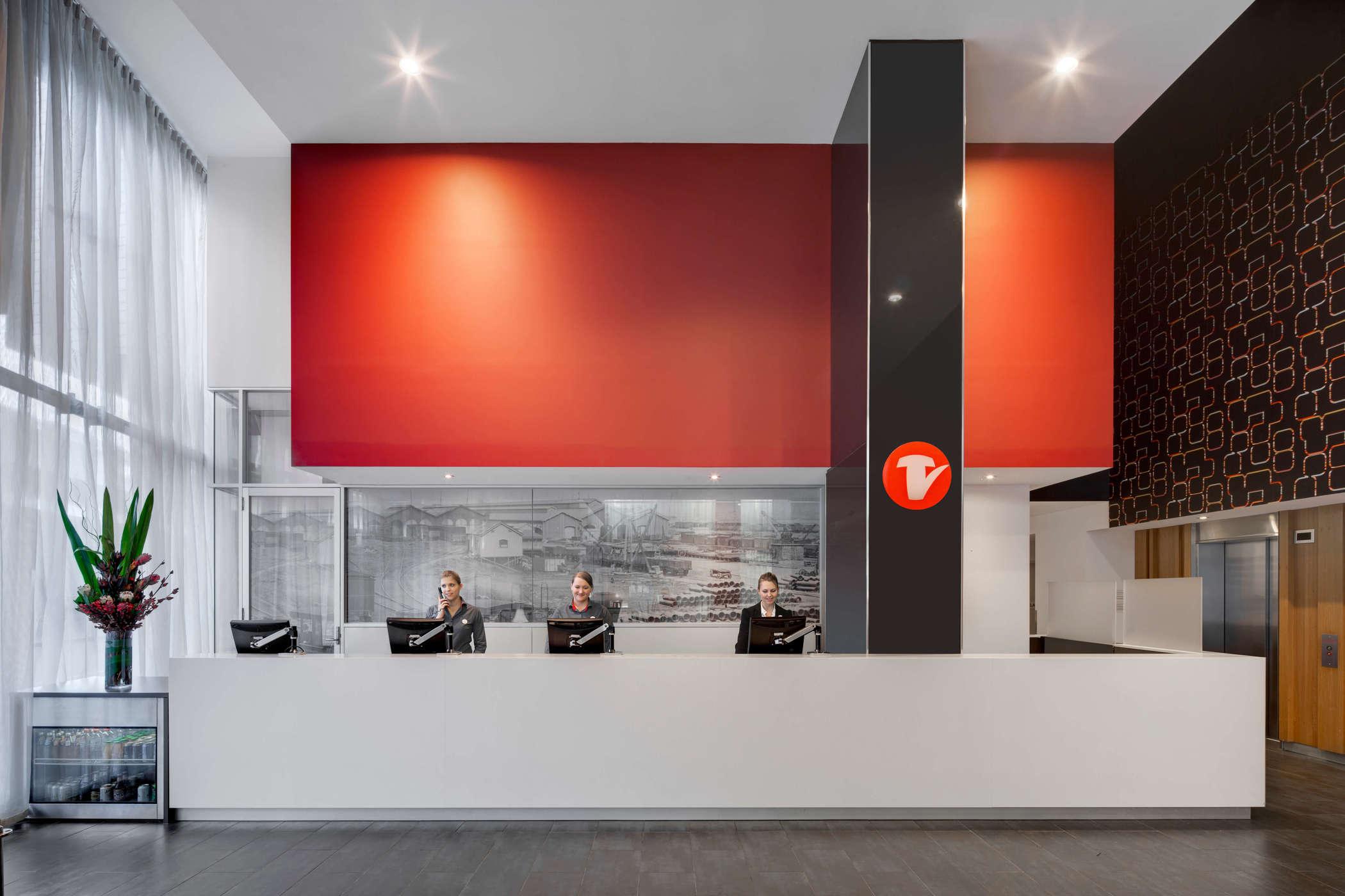 Travelodge Hotel Melbourne Docklands Εξωτερικό φωτογραφία